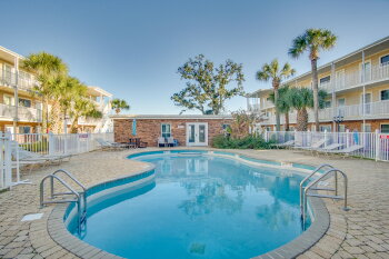 710 Scenic Hwy 202 , Pensacola,  32503