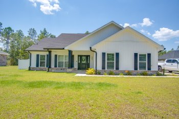 9861 Shangri La West Road , Milton,  32583