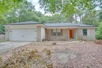 8262 Pamplona St , Navarre,  32566