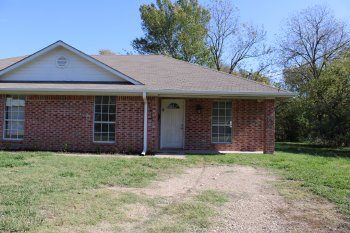 703 SW 1st , Cooper,  75432