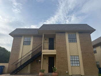 611 West Gilmer Street Unit B, Ennis,  75119