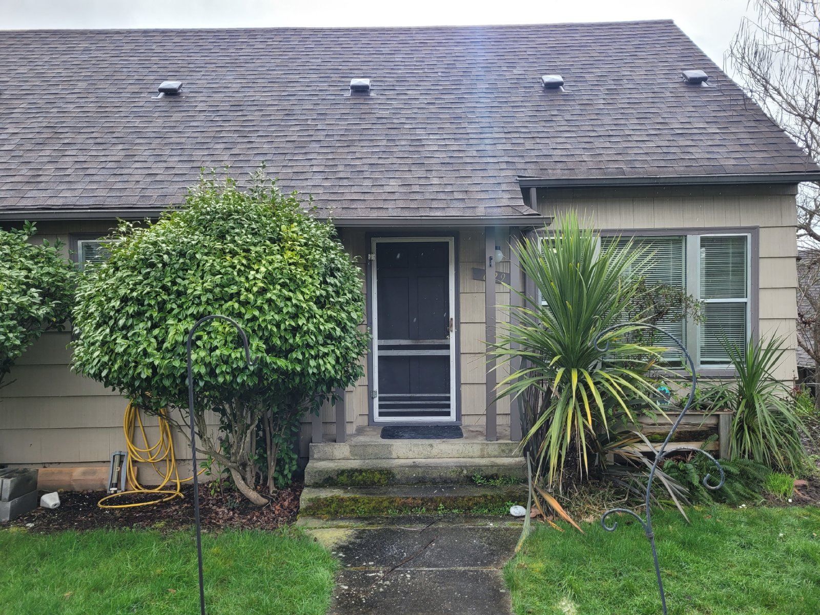 629 NE Winchester St Roseburg, OR 97470 Pioneer Property Management