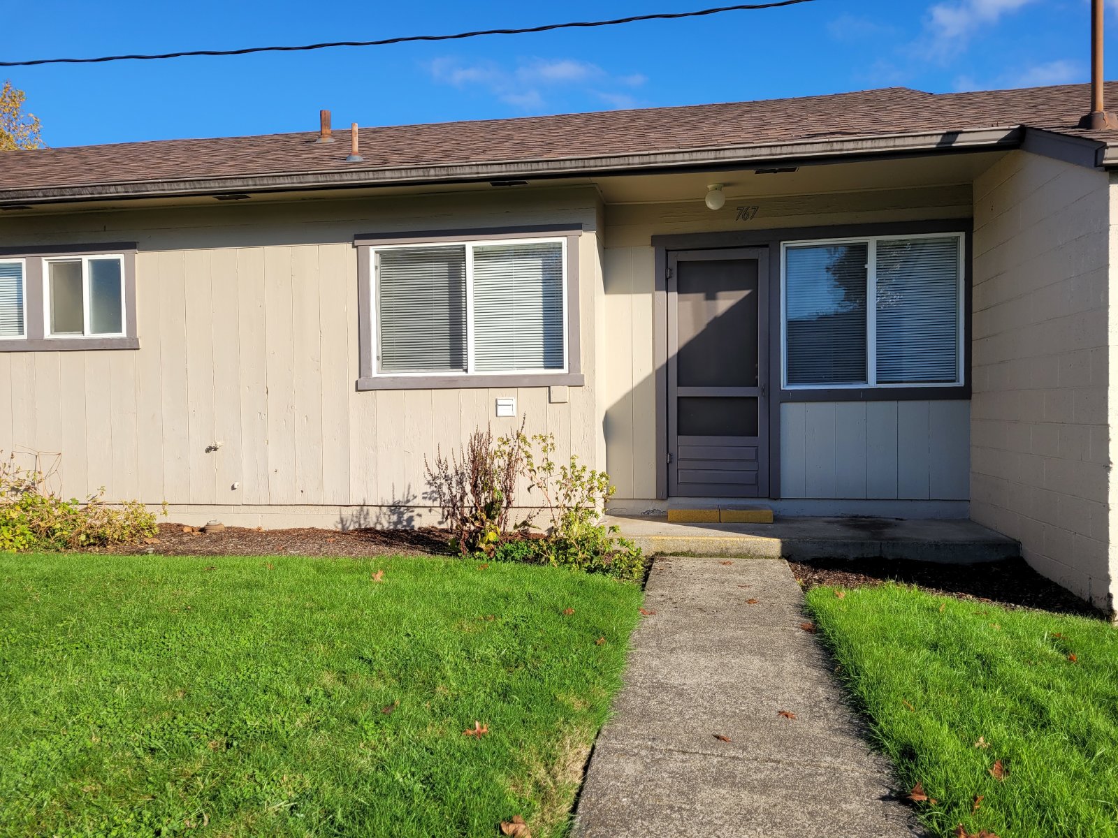 767 NE Alameda Ave Roseburg, OR 97470 Pioneer Property Management