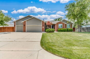 2431 East Eastridge Street , Goddard,  67052