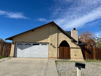 44745 Christie Ave , Lancaster,  93535