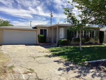 38594 Friendly Ave , Palmdale,  93550