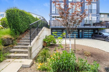 909 28th Ave S Unit C, Seattle,  98144