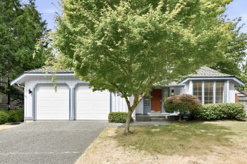 23408 Northeast 29th Place , Sammamish,  98074