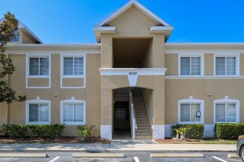 9529 Newdale Way Apt 201 , Riverview,  33578-4254