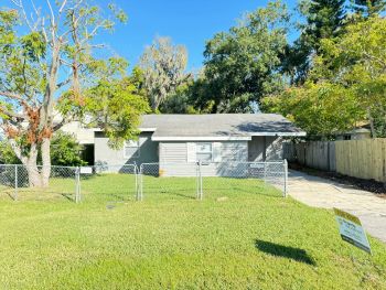 2240 Jungle Street , Lakeland,  33801