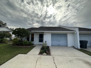 239 Village Crest Court , Lakeland,  33809
