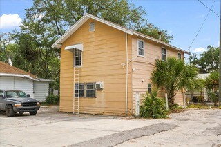 722A W Central Ave , Winter Haven,  33881