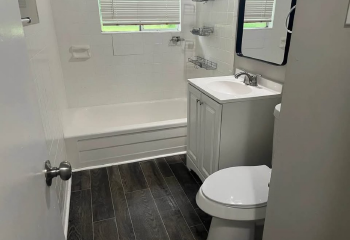 8421 Stonewall Jackson Dr , Jonesboro,  30238