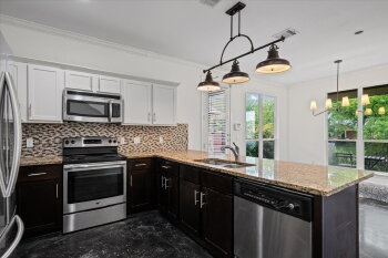 Image for 2947 Moss Street