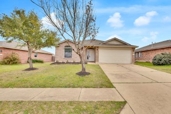 1002 Remington Drive , Leander,  78641
