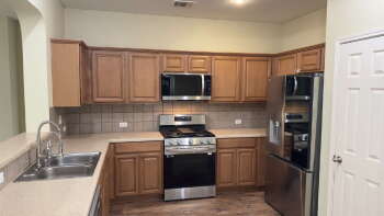 Image for 700 Sweet Leaf Lane