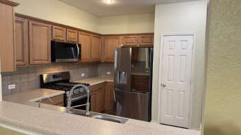 Image for 700 Sweet Leaf Lane