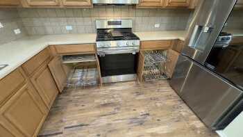 Image for 700 Sweet Leaf Lane