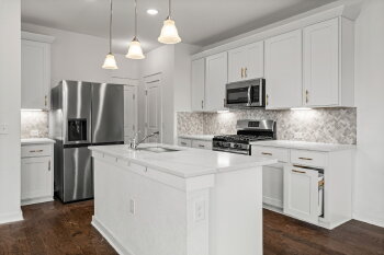 Image for 7200 Grenadine Bloom Bend