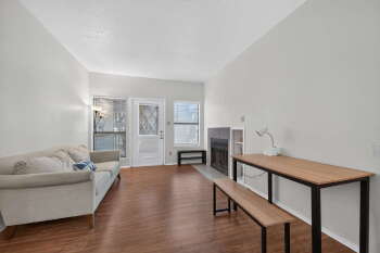 Image for 806 W 24th St apt 217