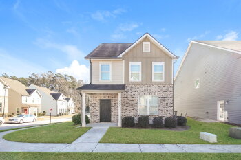 1220 Hawthorne Trl , Atlanta,  30344