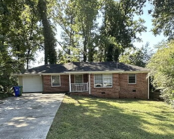 2881 Monterey Drive , Decatur,  30032