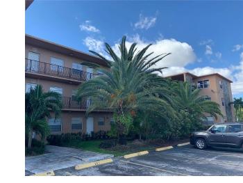 110 SE 2nd St Apt 103 , Hallandale Beach,  33009-5654