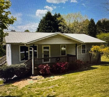18 Grove Hills Dr , Flat Rock,  28731