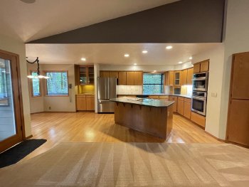 11011 S Southridge Dr , Portland,  97219-7880