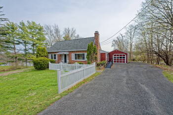 3407 Rosendale Rd , Niskayuna,  12309