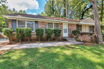 484 Evergreen Drive , Forest Park,  30297