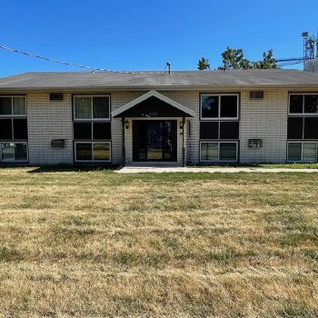 450 Laurel St Apt 2 , Waukee,  50263-7731