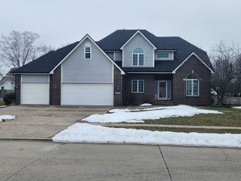 13500 Sheridan Avenue , Urbandale,  50323
