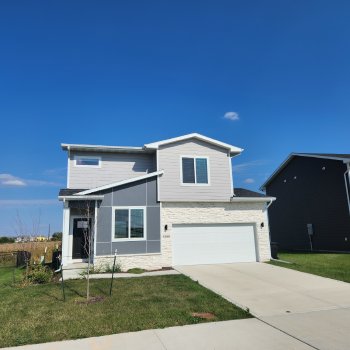 1355 SE Parkview Crossing Dr , Waukee,  50263-1218