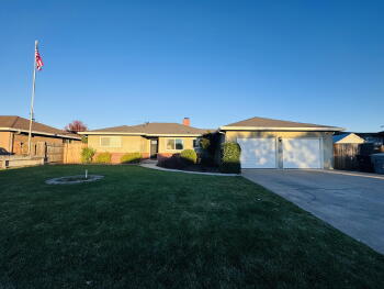 1314 Carolyn Avenue , Escalon,  95320