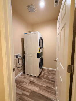 584 Granada Court , Merced,  95341