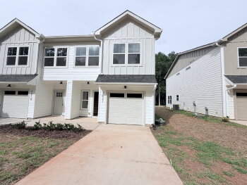 7521 Lawyers Road , Charlotte,  28227