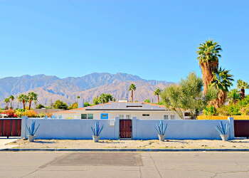 657 Highland Drive , Palm Springs,  92264