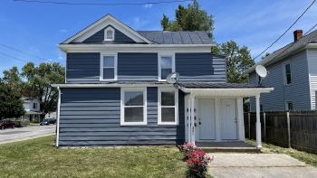 321 W 12th St 3, Waynesboro,  22980