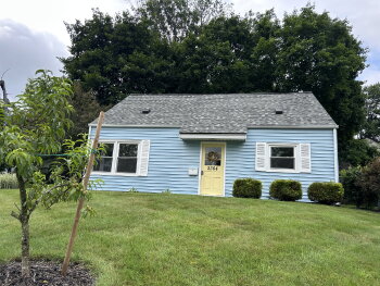 2364 Suncrest Dr , Cuyahoga Falls,  44221