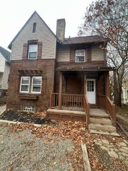 555 Brittain Rd , Akron,  44305