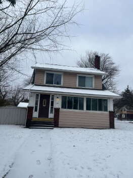 165 Colony Crescent , Akron,  44305