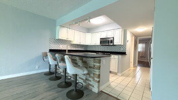 1437 North Atlantic Avenue unit 105, Daytona Beach,  32118