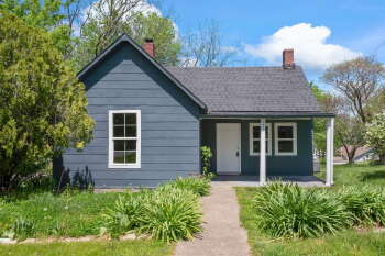 1018 Ironmoulders St , Leavenworth,  66048