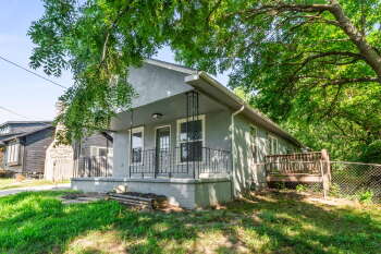 1826 Shawnee Dr , Kansas City,  66106