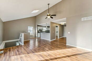 2803 W 75th St , Prairie Village,  66208