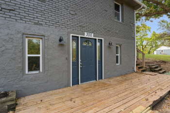 300 Ridge St , Excelsior Springs,  64024