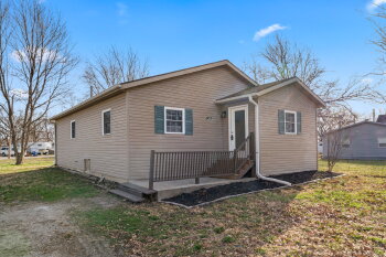 304 Beech St , Garden City,  64747