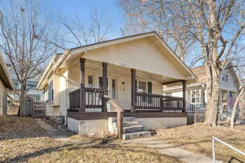 4606 Terrace St , Kansas City,  64112