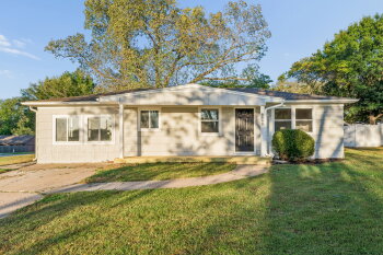 8360 High St , De Soto,  66018